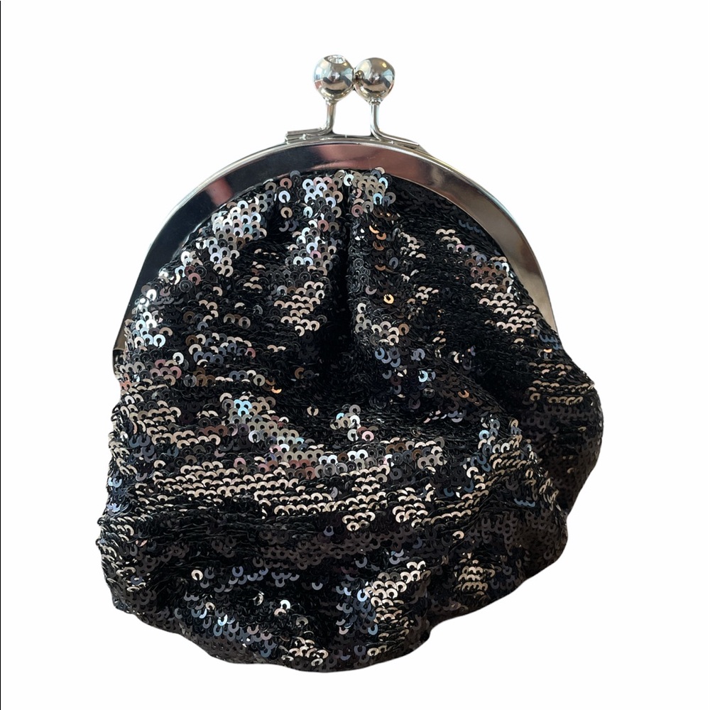 Nwt Cache Clutch With Chain - image 6